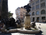 Brunnen "Ehekarussell"