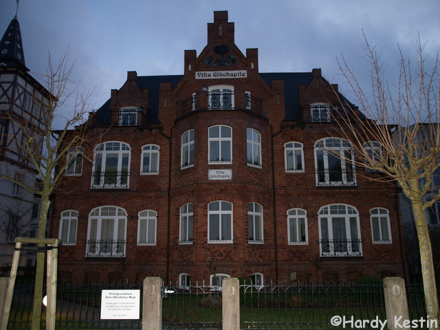 Haus an der Strandpromenade
